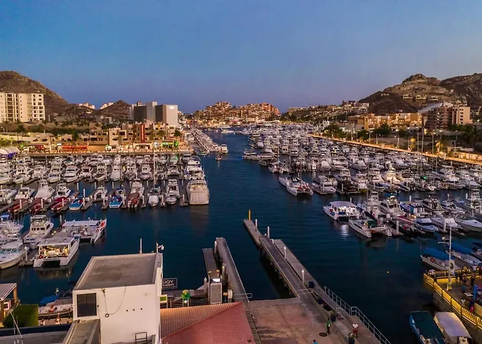 Cabo Marina Luxury Jacuzzi&terrace * Cabo San Lucas